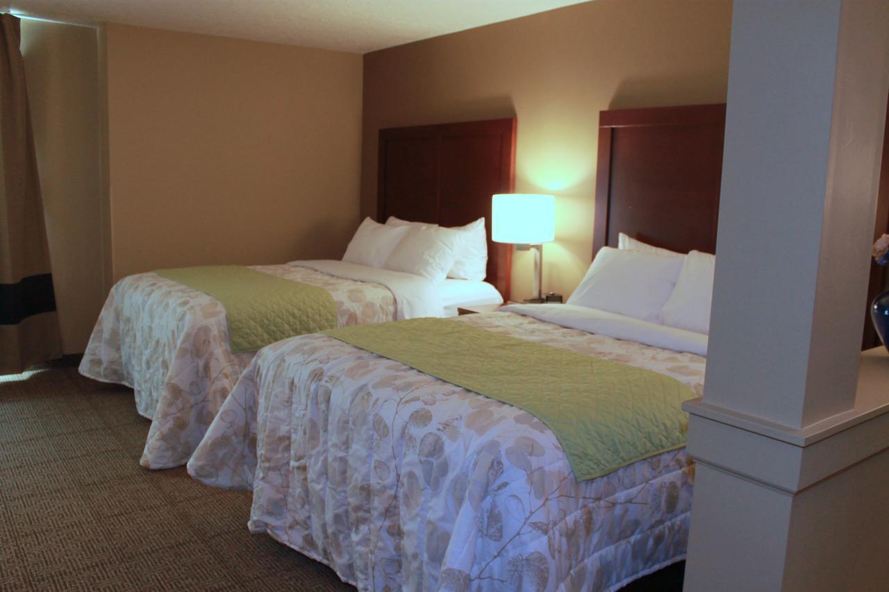 Heartland Inn And Suites Wheatland Eksteriør billede